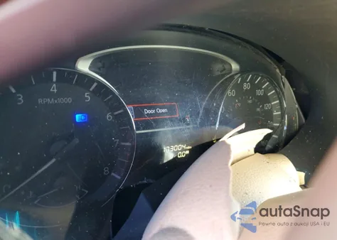 2015 Nissan Altima 2.5 z USA, uszkodzony, nr VIN 1N4AL3AP3FN344786